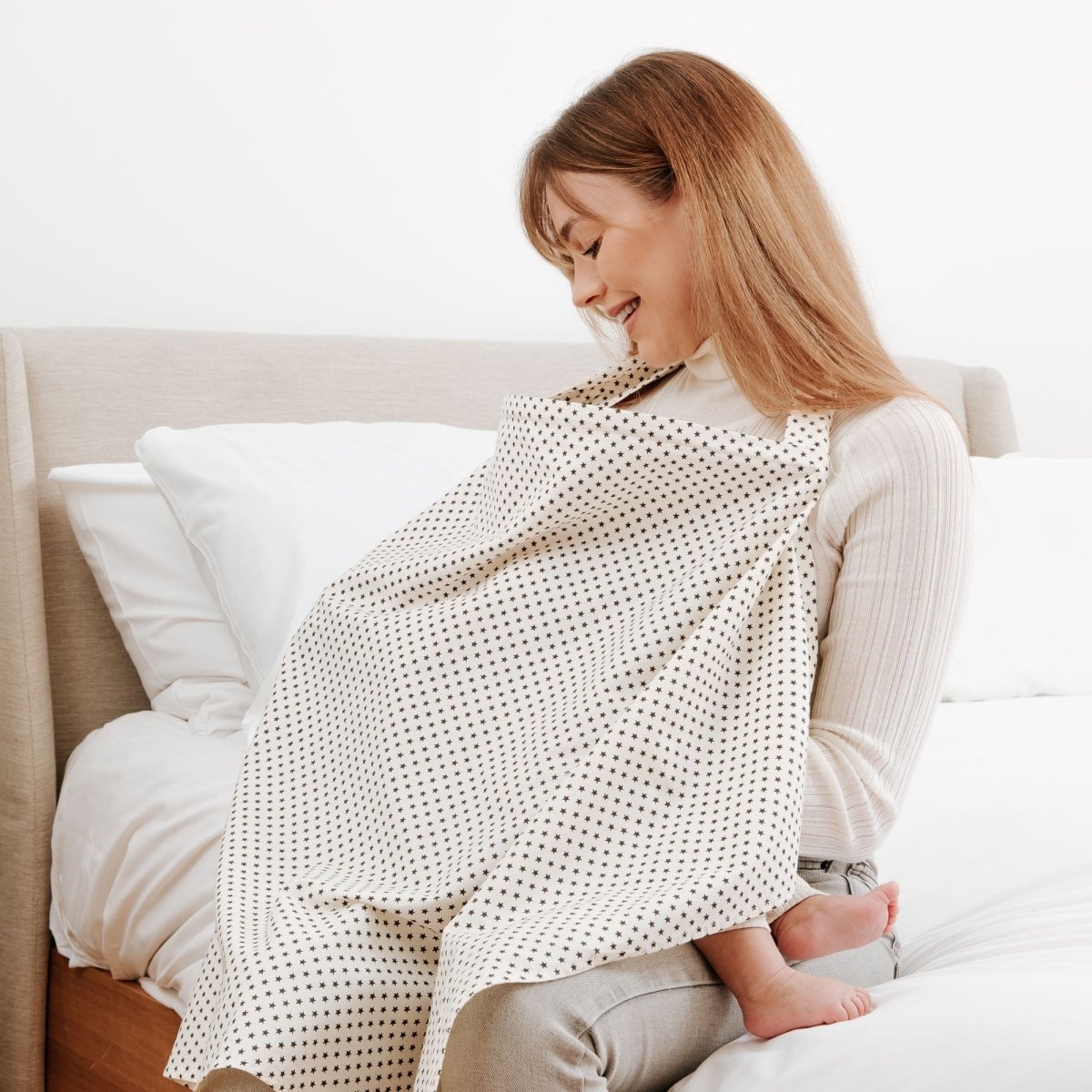 Breastfeed Apron - Grey Stars - Glamorous Boutique