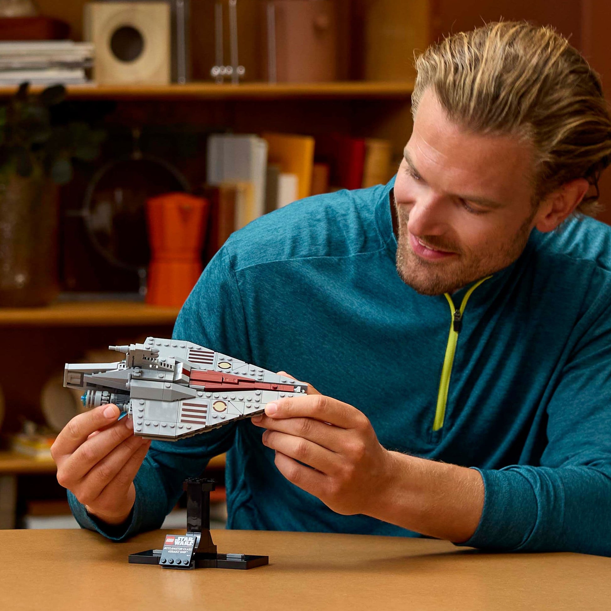 Lego Star Wars 75404 Acclamator-Class Assault Ship for Adults Ages 18+ - Glamorous Boutique