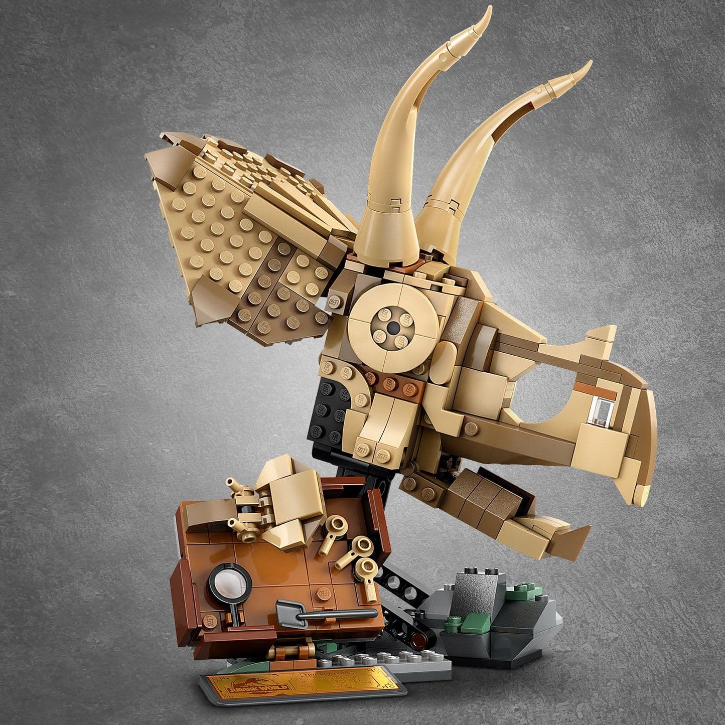 Lego Jurassic World 76969 Dinosaur Fossils: Triceratops Skull Ages 9+ - Glamorous Boutique