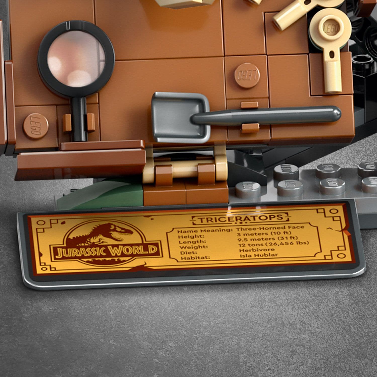 Lego Jurassic World 76969 Dinosaur Fossils: Triceratops Skull Ages 9+ - Glamorous Boutique