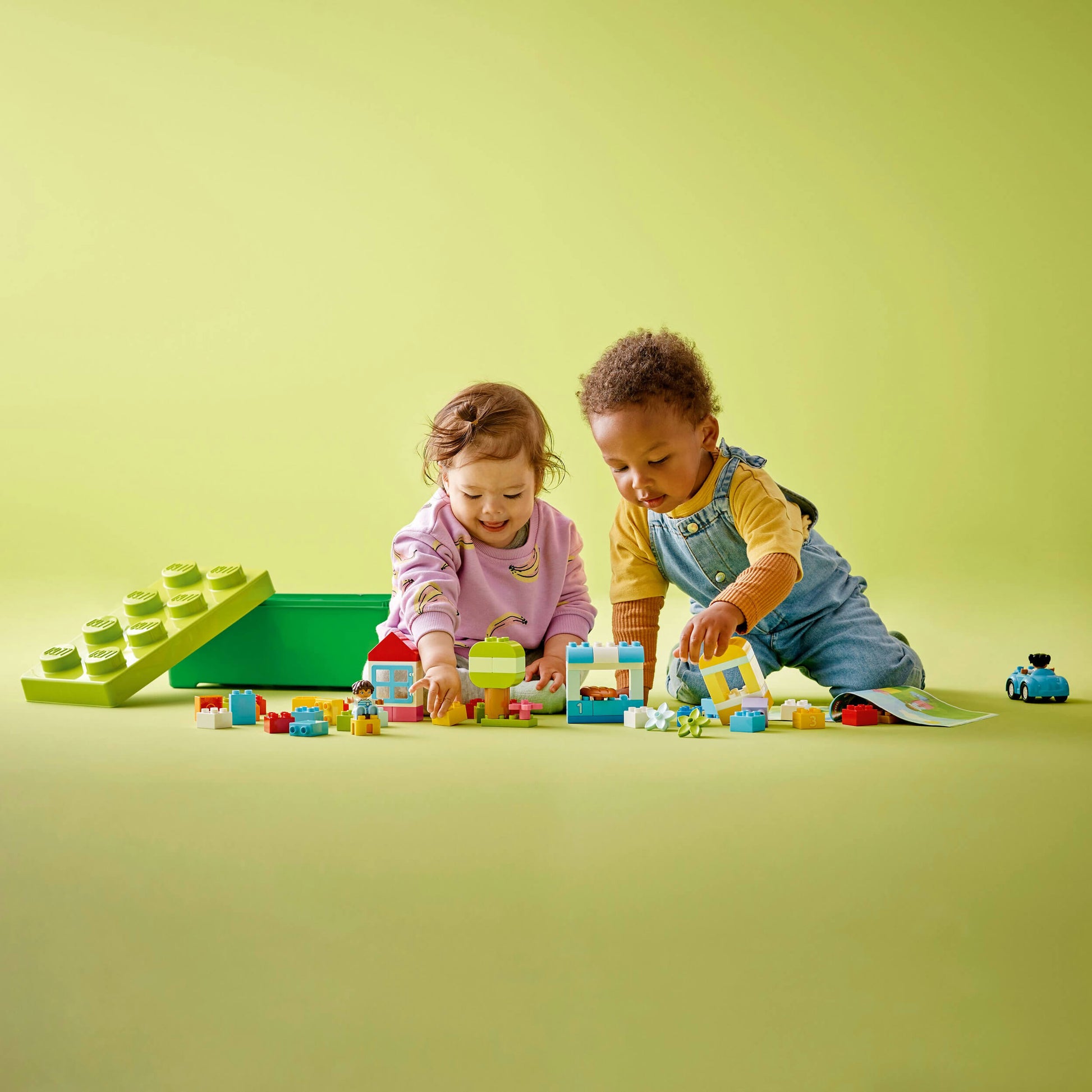 Lego Duplo 10913 Brick Box Playset for Toddlers Ages 18 Months and Up - Glamorous Boutique