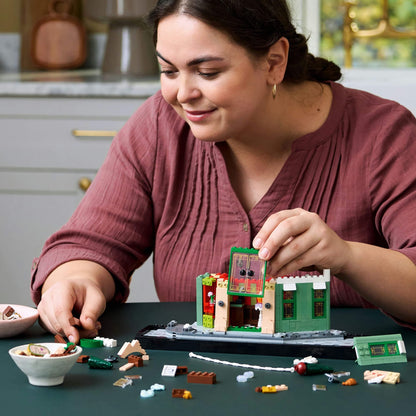 Lego Icons 10362 French Cafe Building Set for Adults Ages 18 and Up - Glamorous Boutique