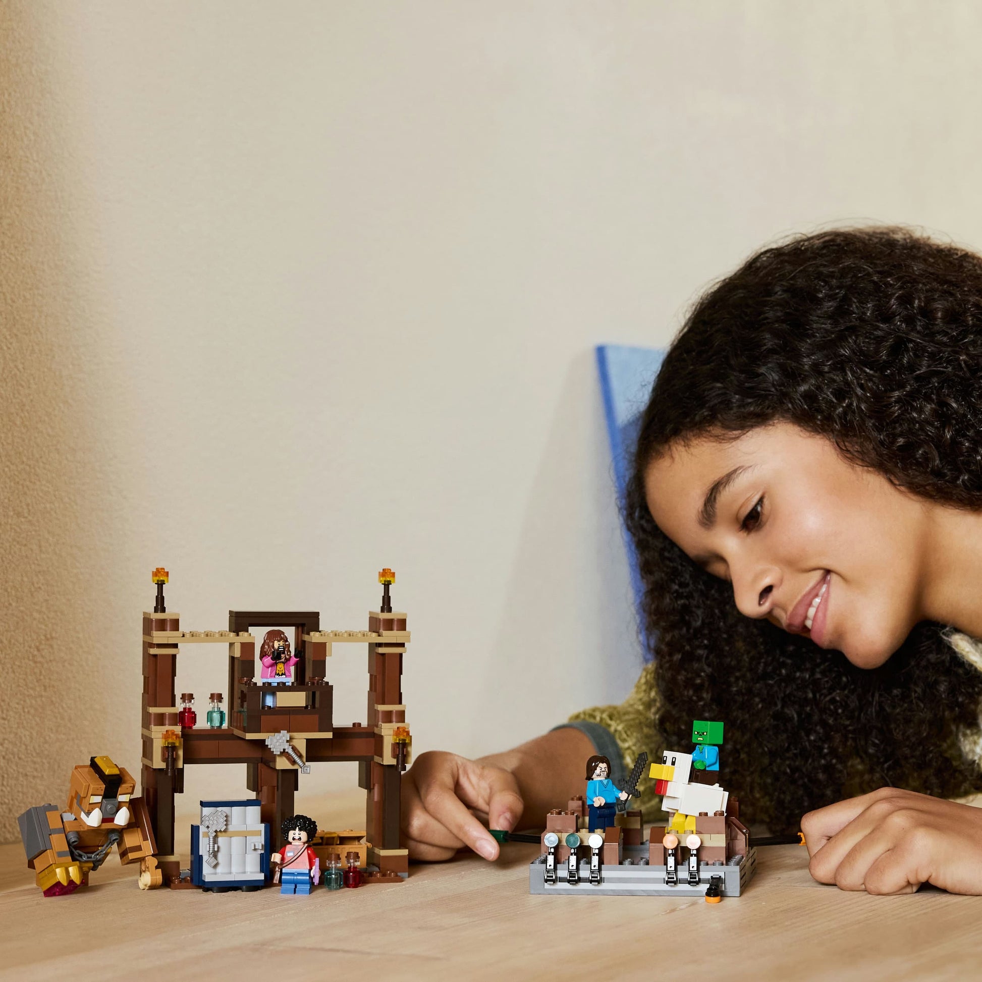 Lego Minecraft Movie 21272 Woodland Mansion Fighting Ring for Ages 10+ - Glamorous Boutique