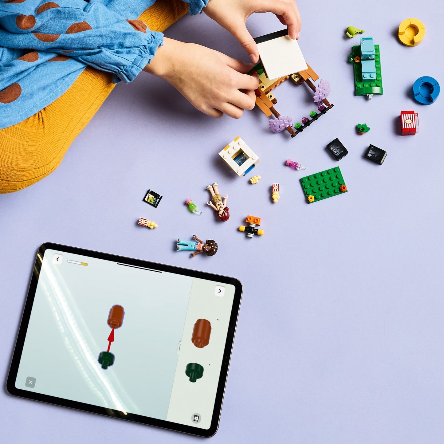 Lego Friends 42642 Friendship Movie Night Buildable Playset for Age 6+ - Glamorous Boutique