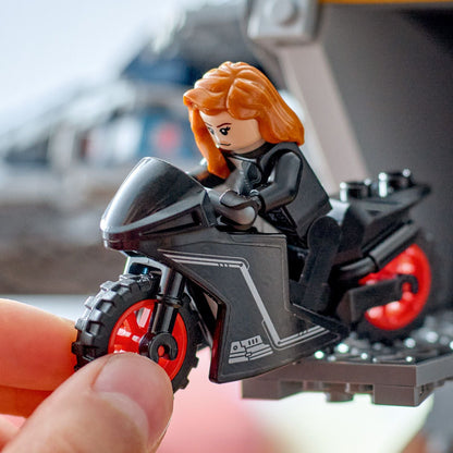 Lego Marvel 76325 Avengers: Age of Ultron Quinjet for Ages 12 and Up - Glamorous Boutique