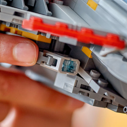 Lego Marvel 76325 Avengers: Age of Ultron Quinjet for Ages 12 and Up - Glamorous Boutique