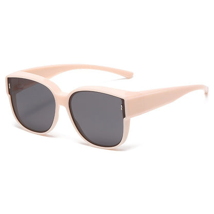 a523d587-b02e-4506-a87e-495403b1dfc7-Max