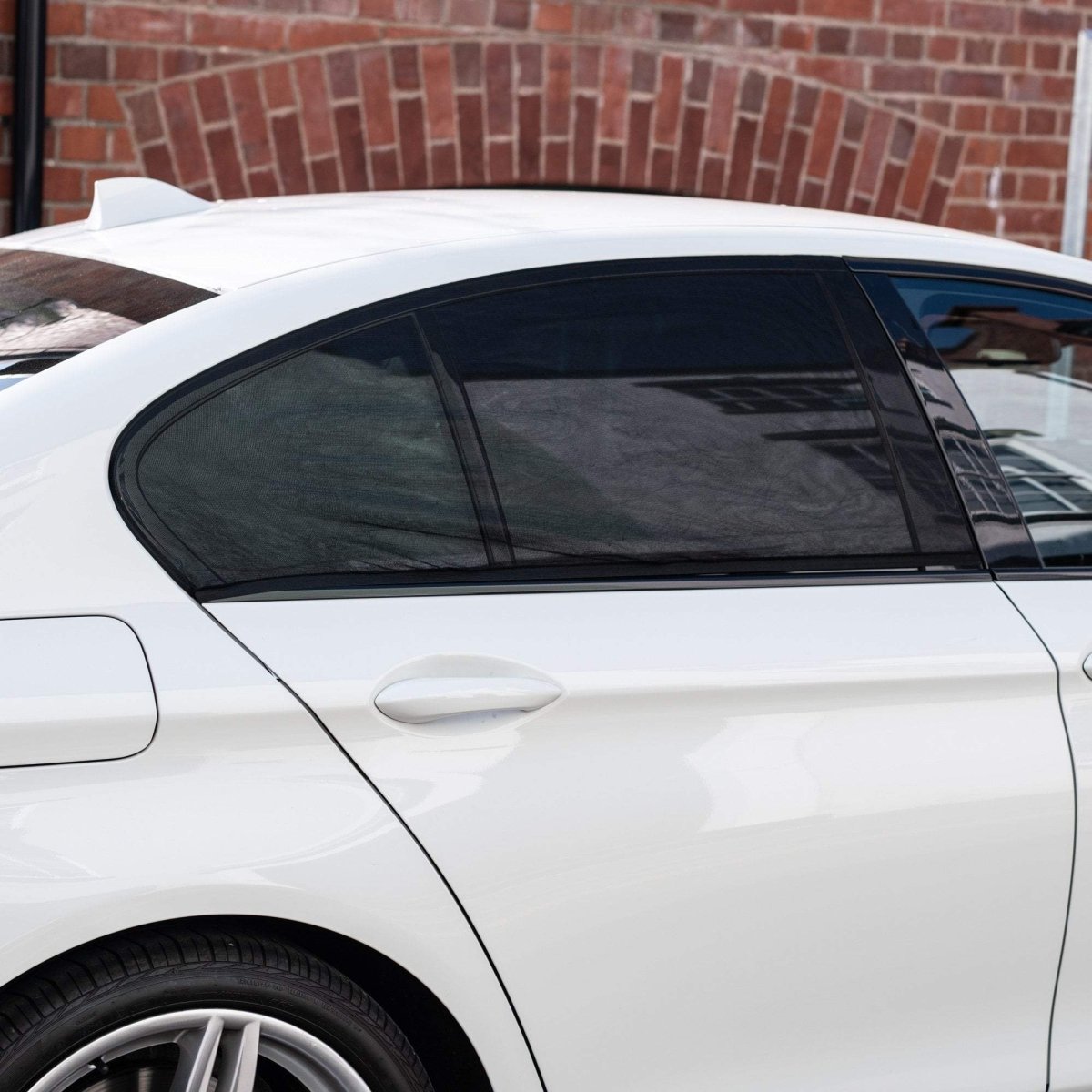 Children's Window Shades With UVA UVB Protection Covers Side Rear Window Quality Stretch Material Car Sun Shade 2pcs - Glamorous Boutique