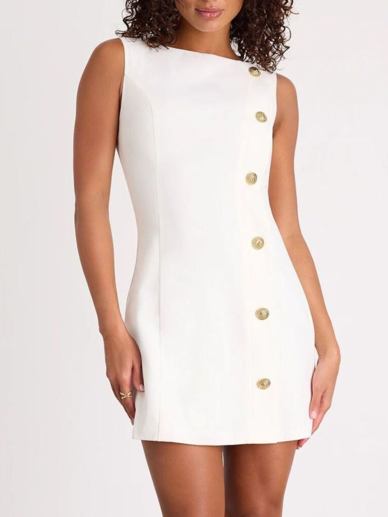 dc509e82-732d-4de6-8aca-cf64c37c8f53-Max