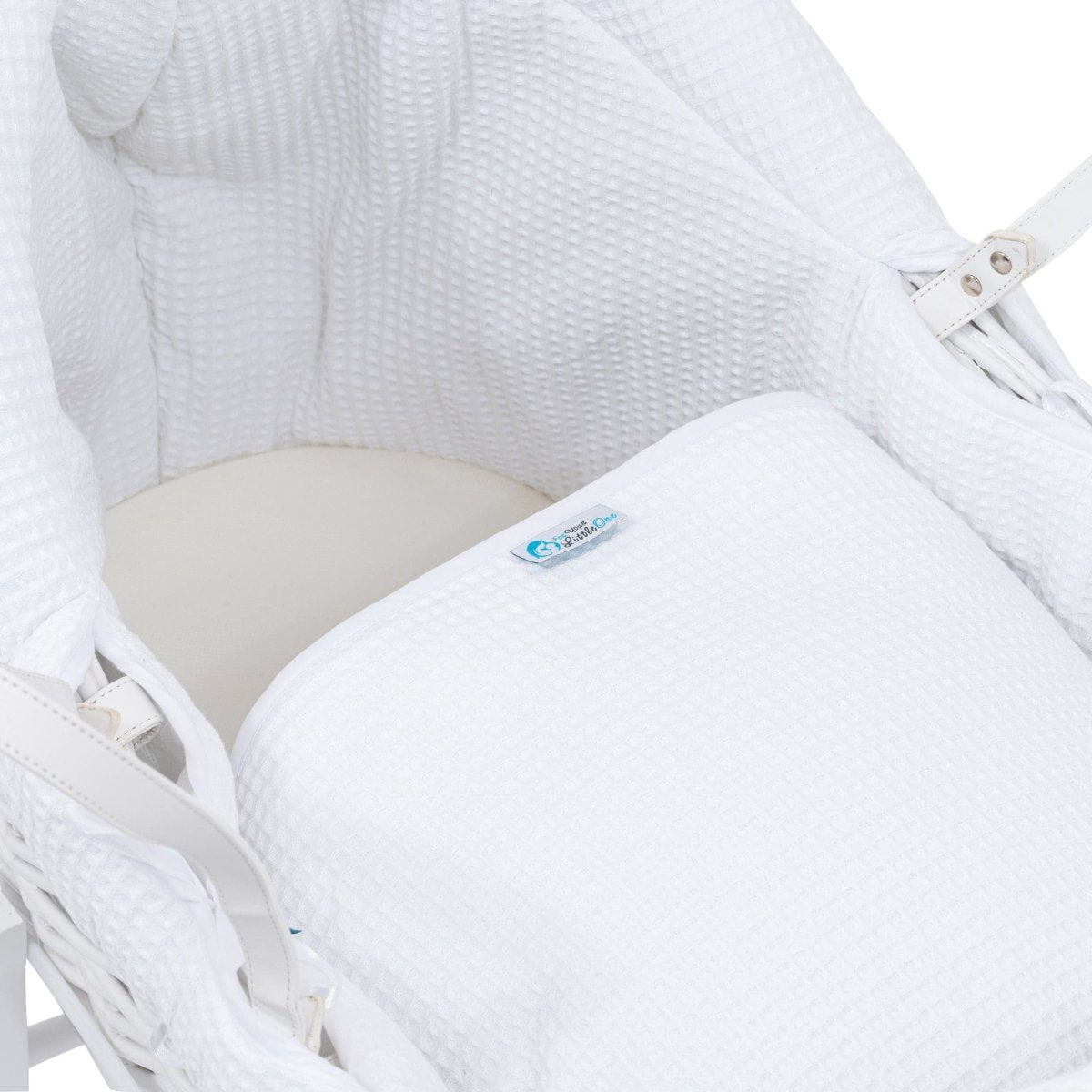 Pod White Waffle Moses Basket Bedding Set - Glamorous Boutique