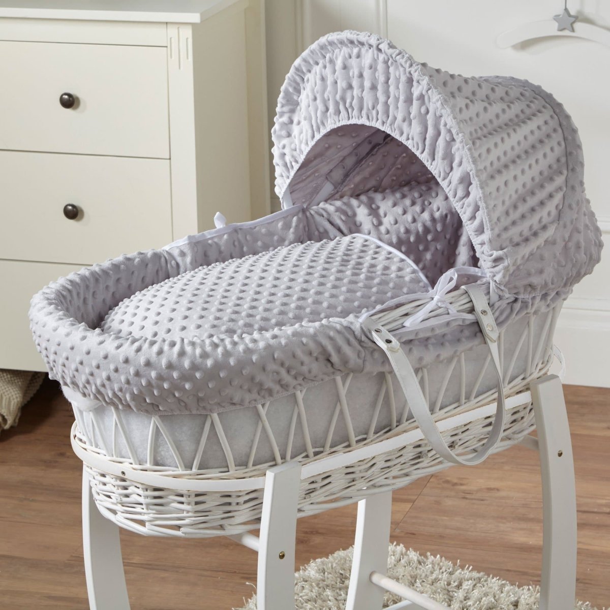Wicker Moses Basket - Glamorous Boutique