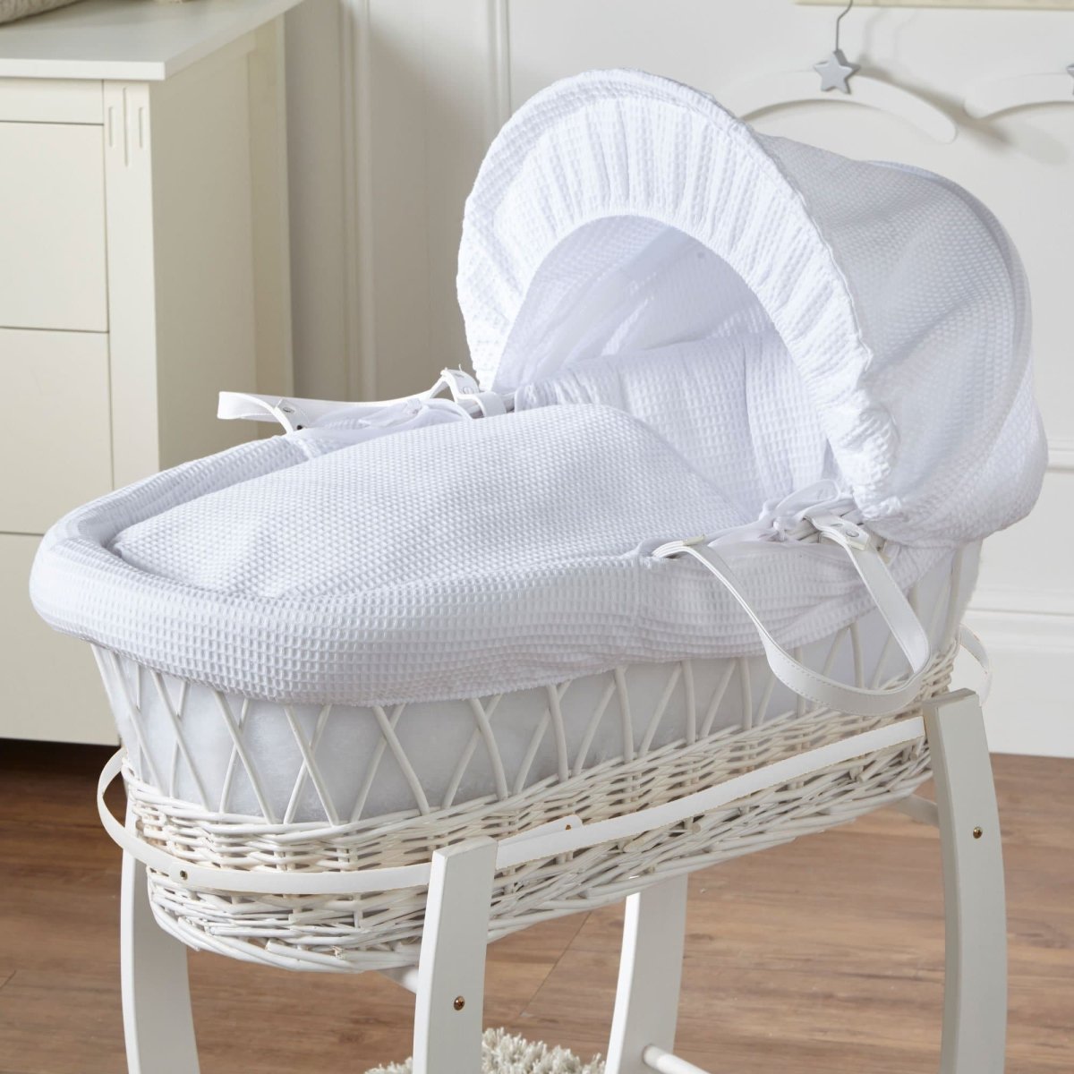 Wicker Moses Basket - Glamorous Boutique